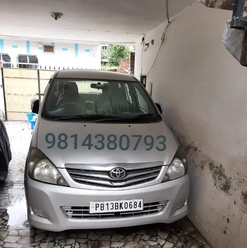 Toyota Innova 2.5 G